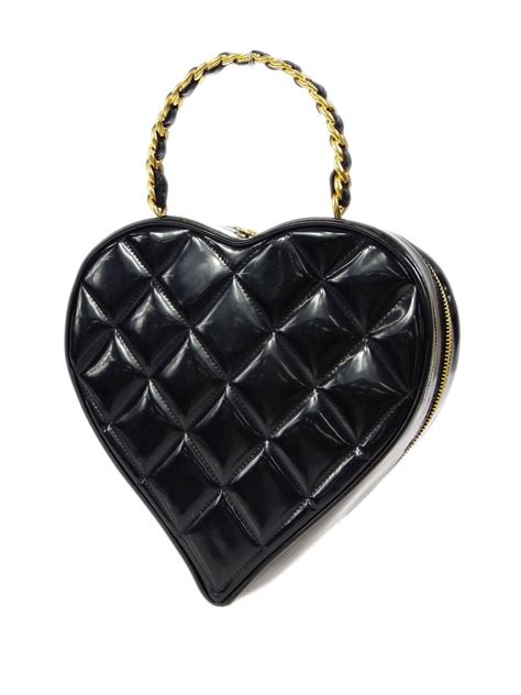 chanel 1995 heart bag